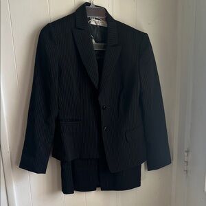 Tahari Black Pinstripe Women's Suit Blazer